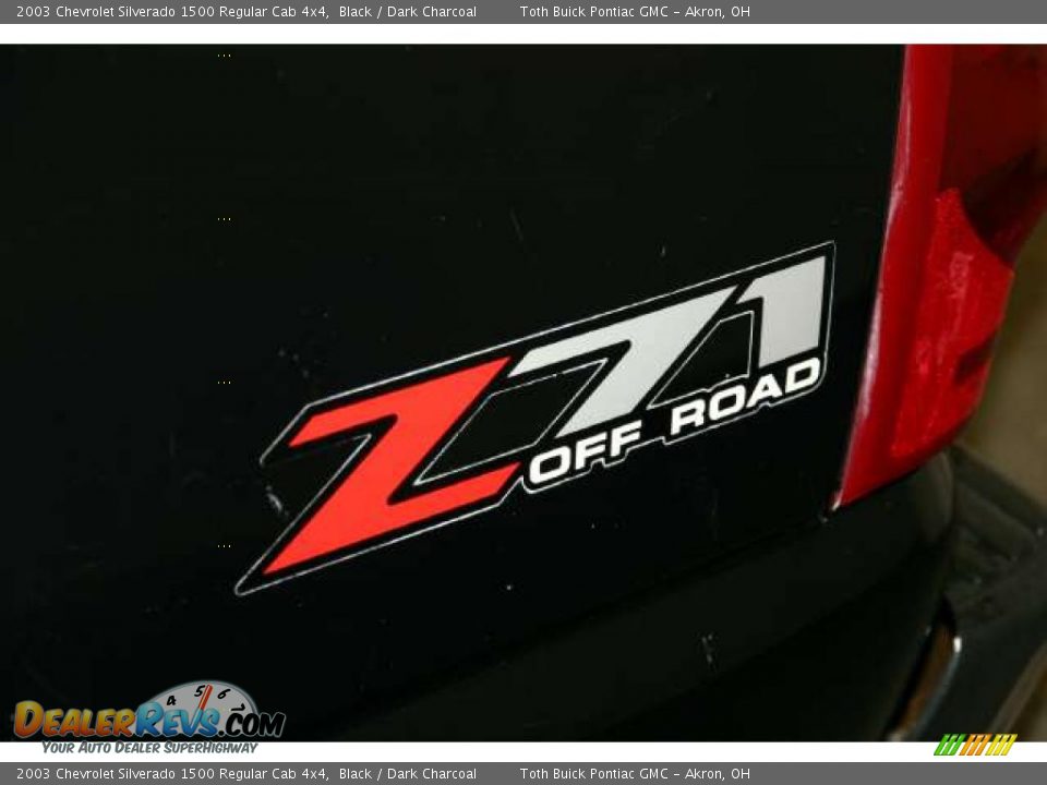 2003 Chevrolet Silverado 1500 Regular Cab 4x4 Black / Dark Charcoal Photo #12