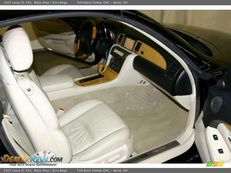 2003 Lexus SC 430 Black Onyx / Ecru Beige Photo #18