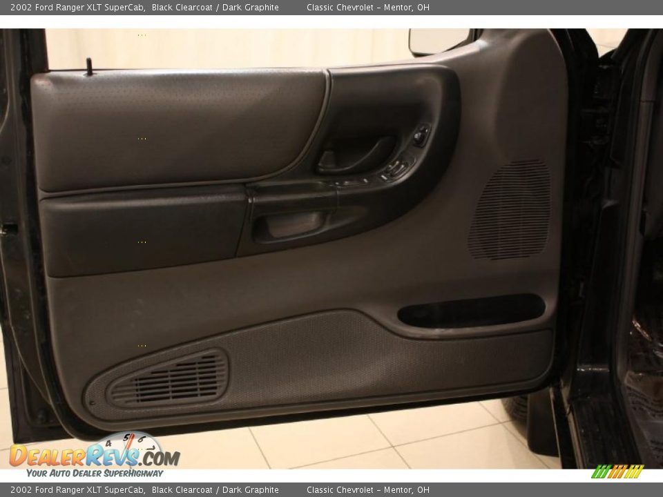 2002 Ford Ranger XLT SuperCab Black Clearcoat / Dark Graphite Photo #5