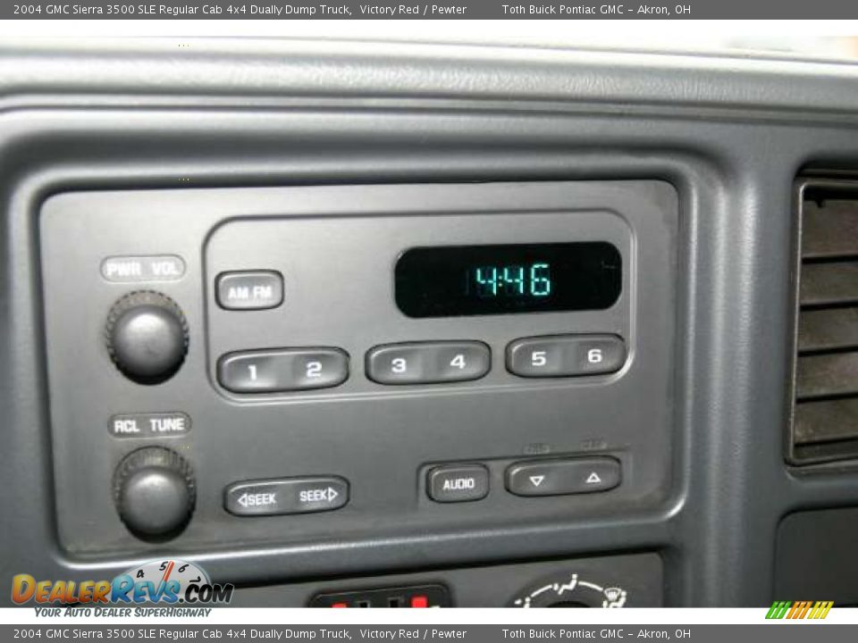 2004 GMC Sierra 3500 SLE Regular Cab 4x4 Dually Dump Truck Victory Red / Pewter Photo #11