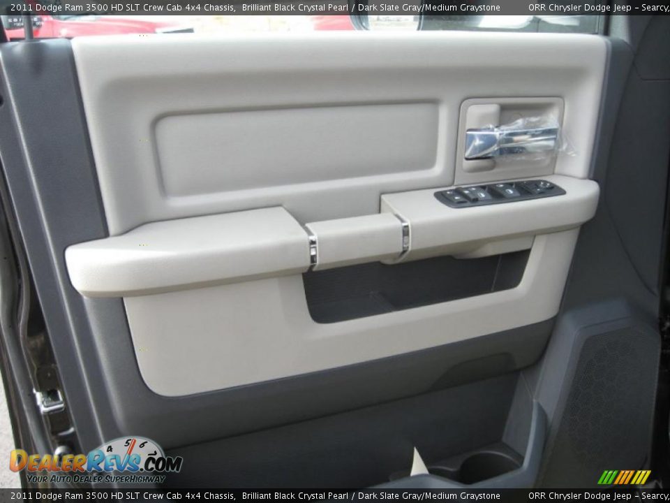 Door Panel of 2011 Dodge Ram 3500 HD SLT Crew Cab 4x4 Chassis Photo #11