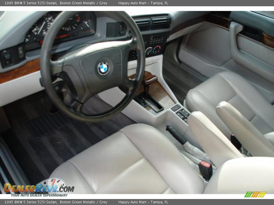 Grey Interior - 1995 BMW 5 Series 525i Sedan Photo #12
