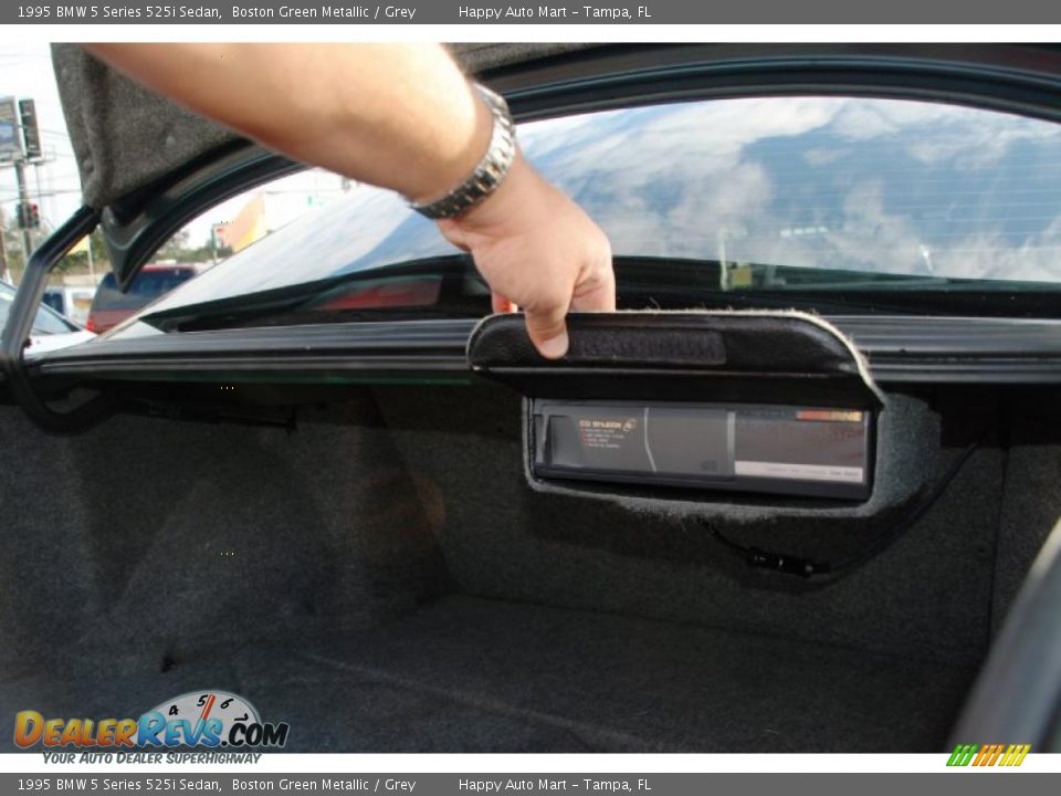 1995 BMW 5 Series 525i Sedan Boston Green Metallic / Grey Photo #27