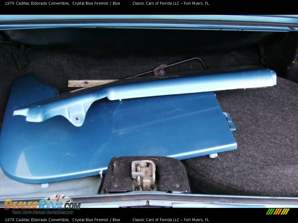 1976 Cadillac Eldorado Convertible Crystal Blue Firemist / Blue Photo #10
