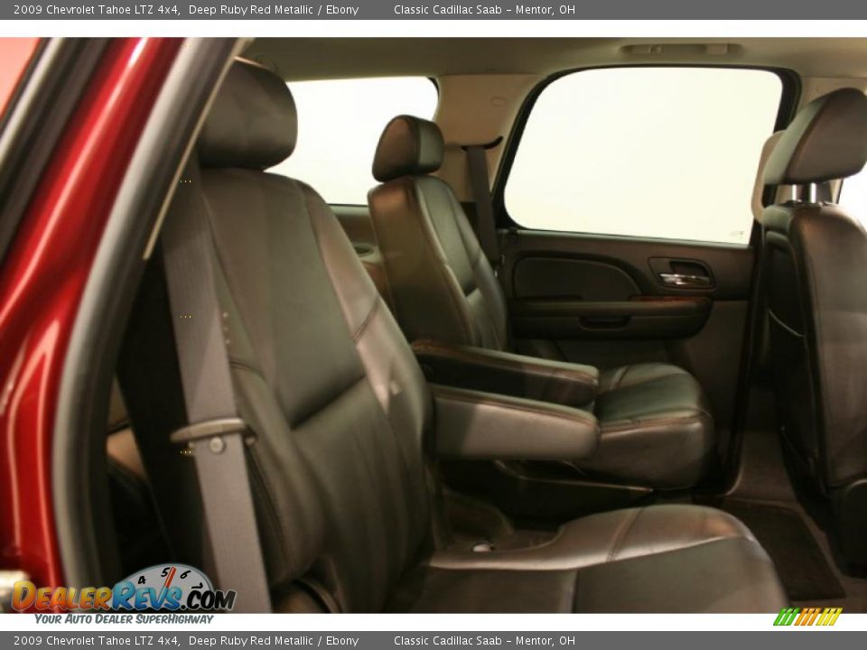 2009 Chevrolet Tahoe LTZ 4x4 Deep Ruby Red Metallic / Ebony Photo #11