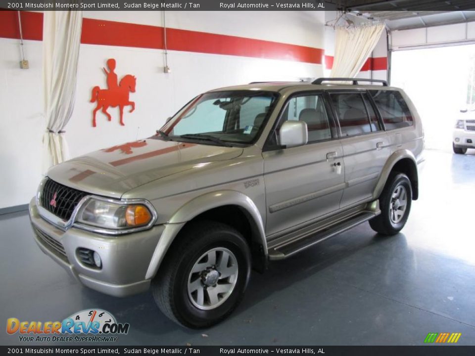2001 Mitsubishi Montero Sport Limited Sudan Beige Metallic / Tan Photo #1