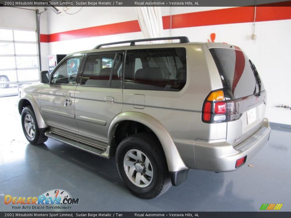 2001 Mitsubishi Montero Sport Limited Sudan Beige Metallic / Tan Photo #2