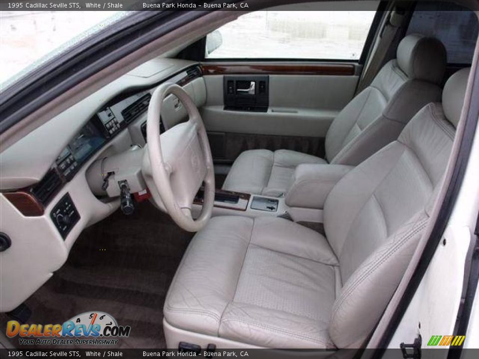 1995 Cadillac Seville STS White / Shale Photo #18