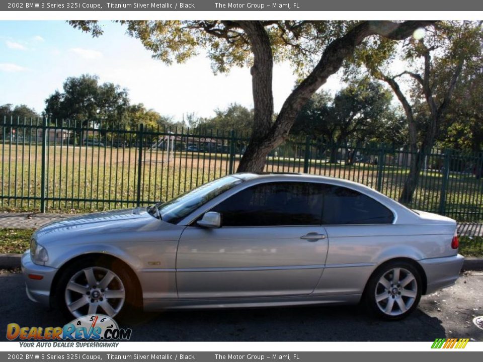 2002 BMW 3 Series 325i Coupe Titanium Silver Metallic / Black Photo #2