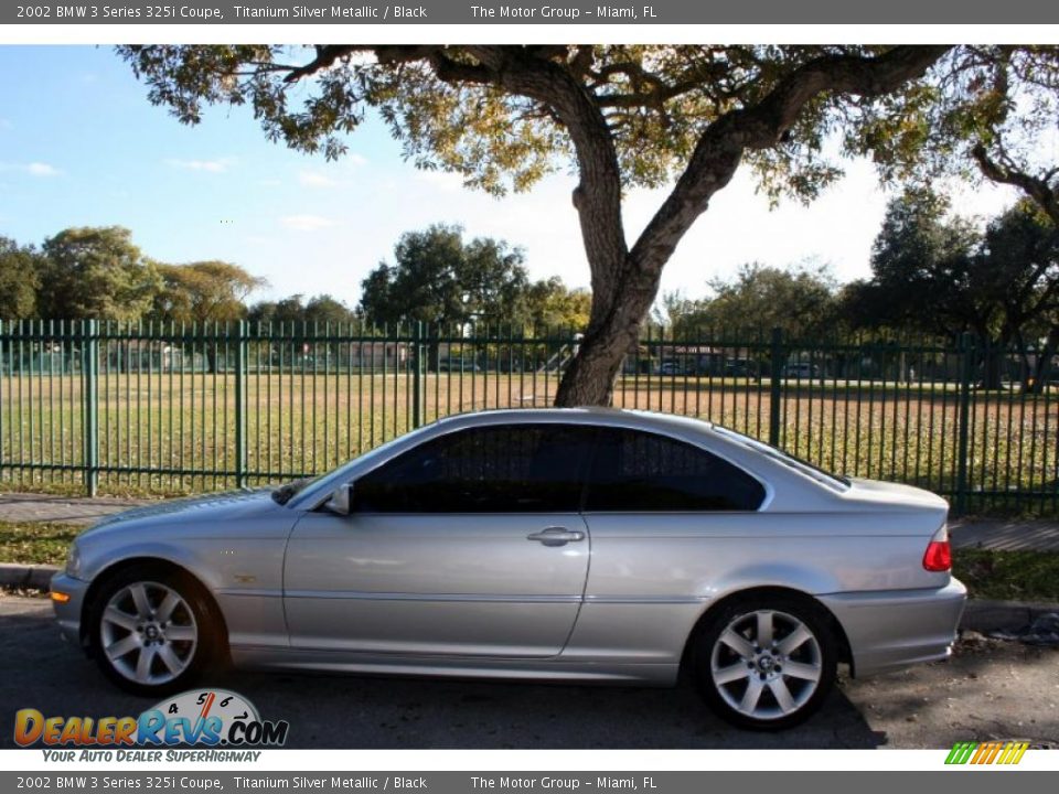 2002 BMW 3 Series 325i Coupe Titanium Silver Metallic / Black Photo #3