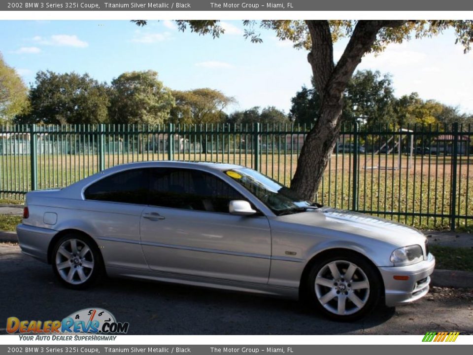 2002 BMW 3 Series 325i Coupe Titanium Silver Metallic / Black Photo #9