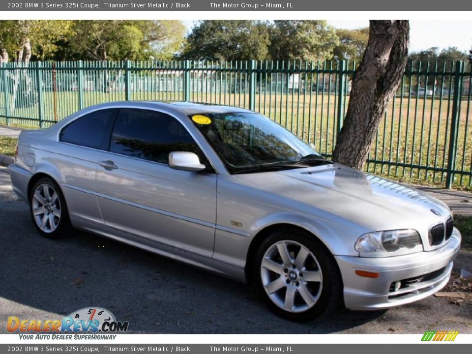 2002 BMW 3 Series 325i Coupe Titanium Silver Metallic / Black Photo #10