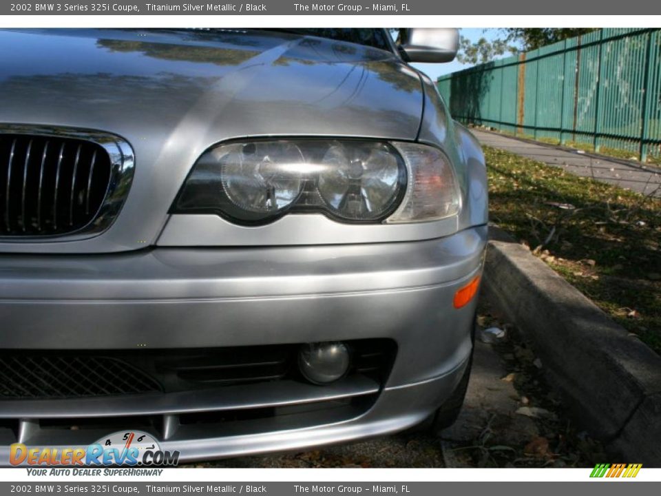 2002 BMW 3 Series 325i Coupe Titanium Silver Metallic / Black Photo #14