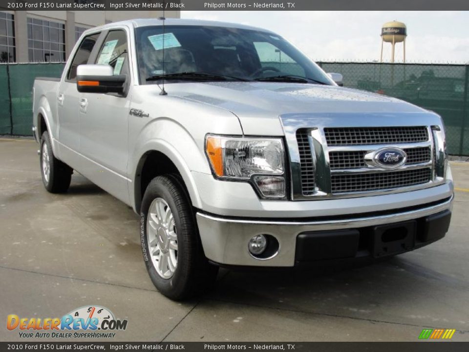Front 3/4 View of 2010 Ford F150 Lariat SuperCrew Photo #1