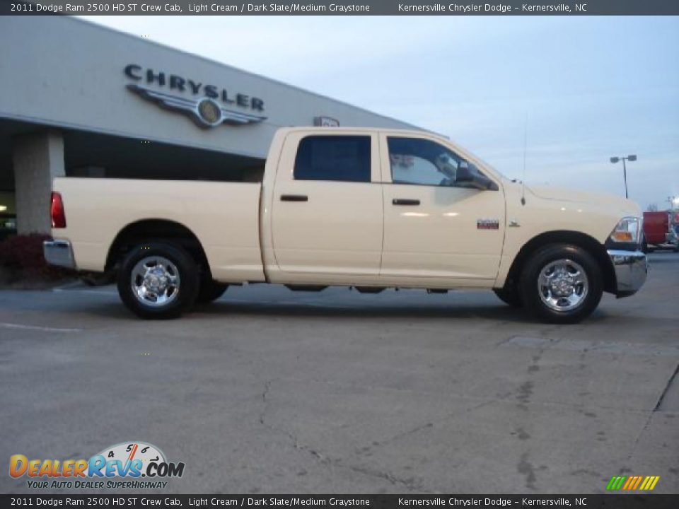 Light Cream 2011 Dodge Ram 2500 HD ST Crew Cab Photo #2