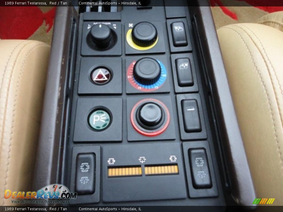 Controls of 1989 Ferrari Testarossa  Photo #29