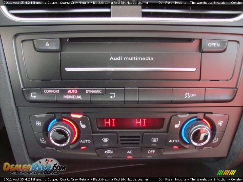Controls of 2011 Audi S5 4.2 FSI quattro Coupe Photo #32