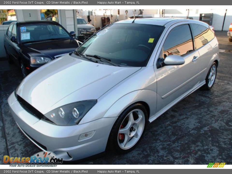 Front 3/4 View of 2002 Ford Focus SVT Coupe Photo #2