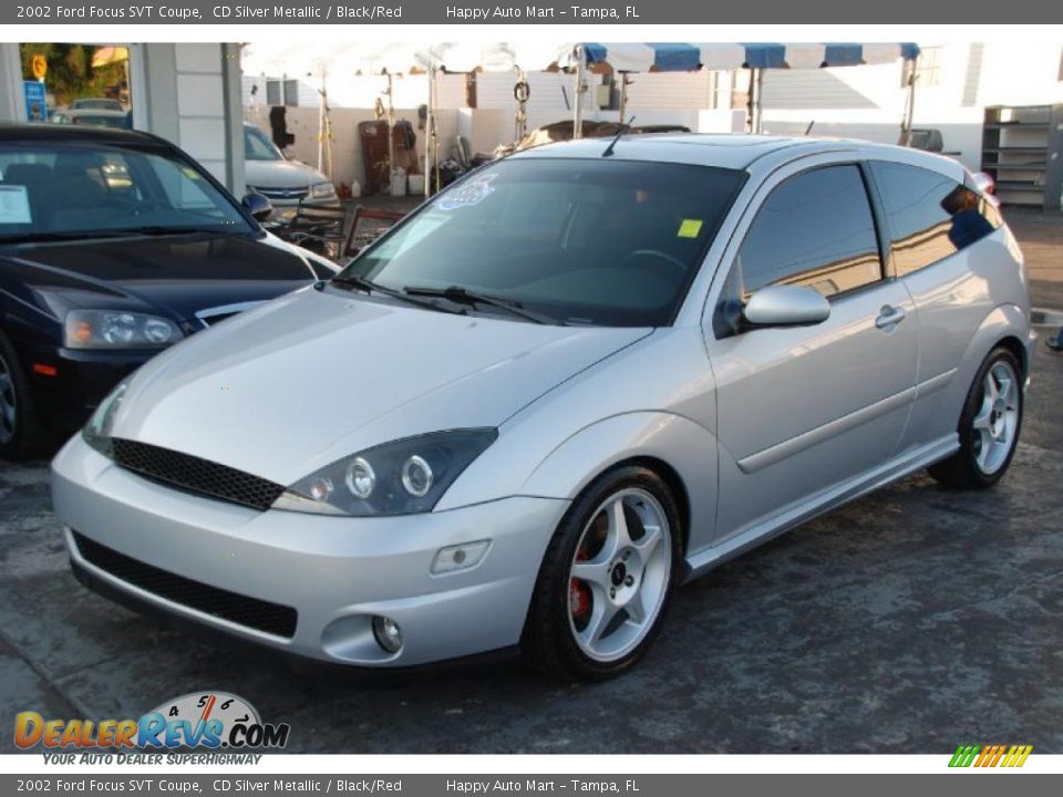 Front 3/4 View of 2002 Ford Focus SVT Coupe Photo #3