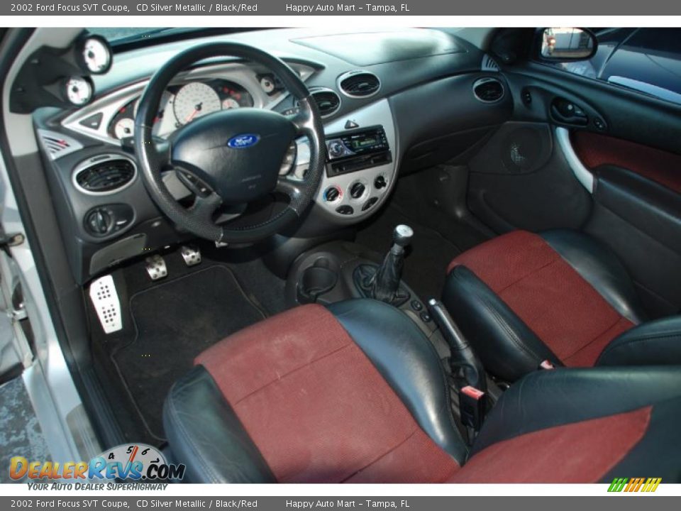 Black/Red Interior - 2002 Ford Focus SVT Coupe Photo #22