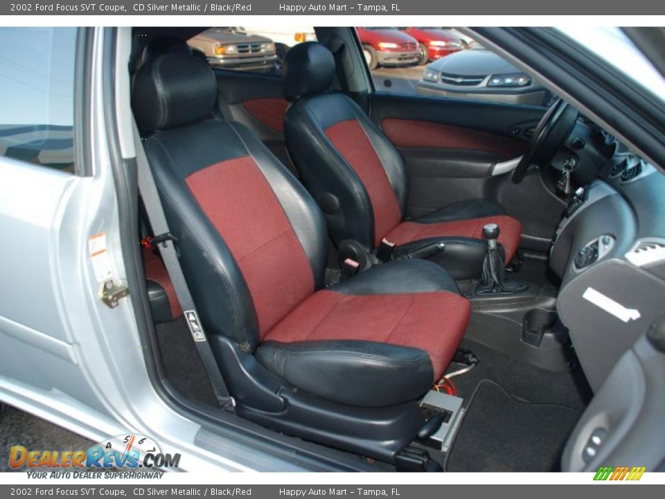 Black/Red Interior - 2002 Ford Focus SVT Coupe Photo #28