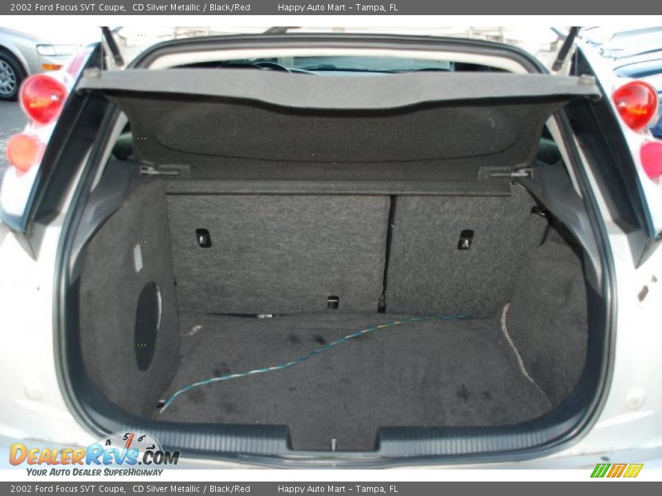 2002 Ford Focus SVT Coupe Trunk Photo #34