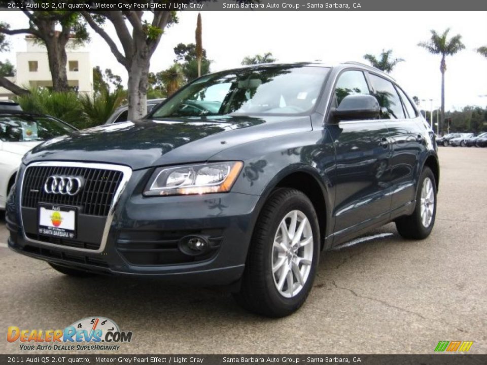 2011 Audi Q5 2.0T quattro Meteor Grey Pearl Effect / Light Gray Photo #1