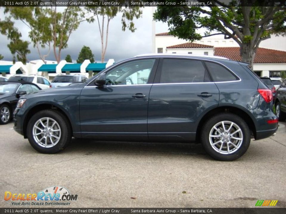 Meteor Grey Pearl Effect 2011 Audi Q5 2.0T quattro Photo #2