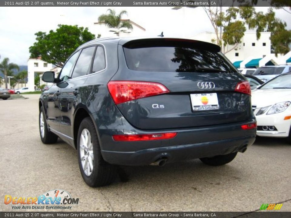 2011 Audi Q5 2.0T quattro Meteor Grey Pearl Effect / Light Gray Photo #3