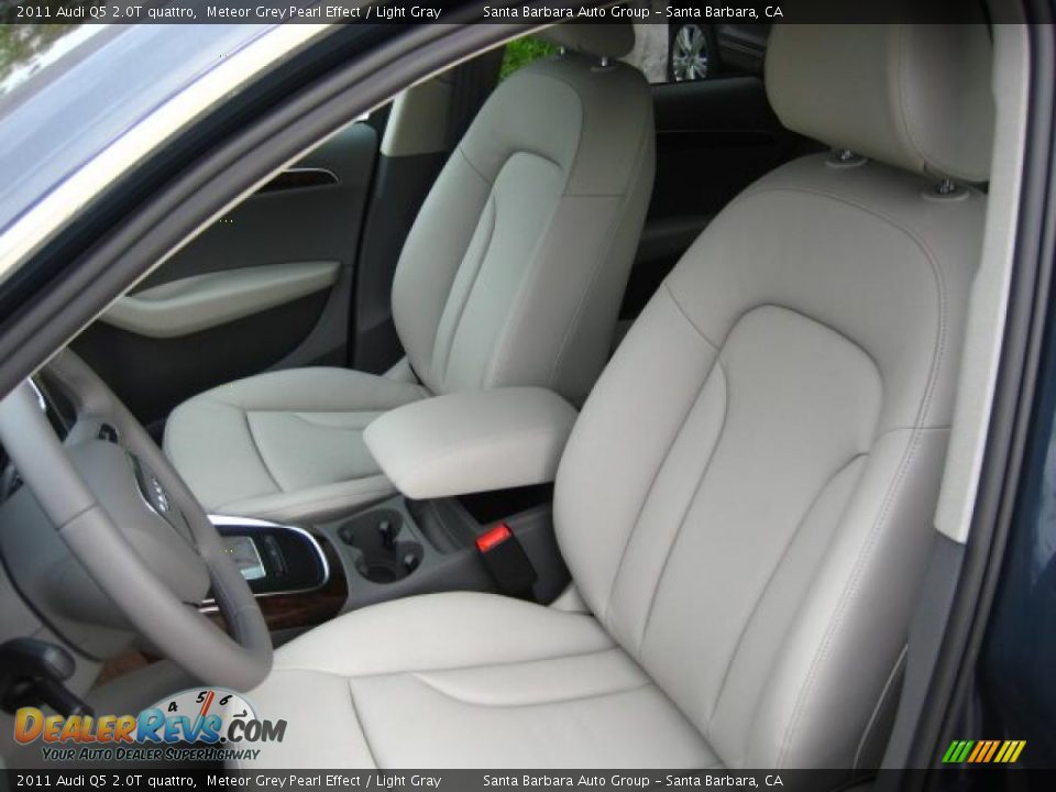 Light Gray Interior - 2011 Audi Q5 2.0T quattro Photo #5