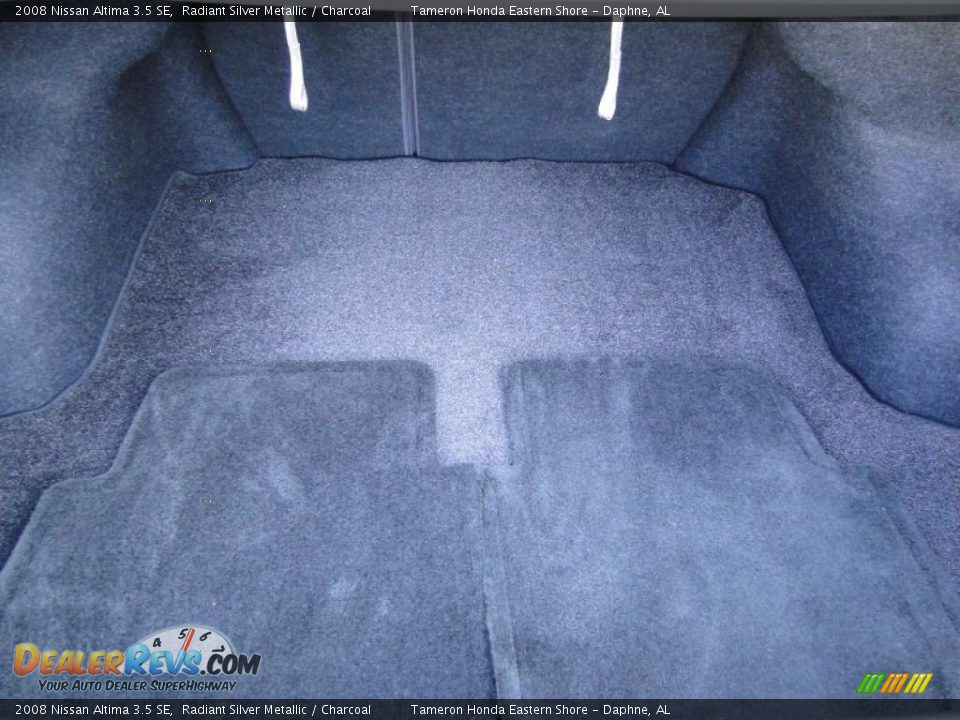 2008 Nissan Altima 3.5 SE Radiant Silver Metallic / Charcoal Photo #30