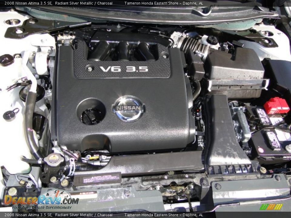 2008 Nissan Altima 3.5 SE Radiant Silver Metallic / Charcoal Photo #31