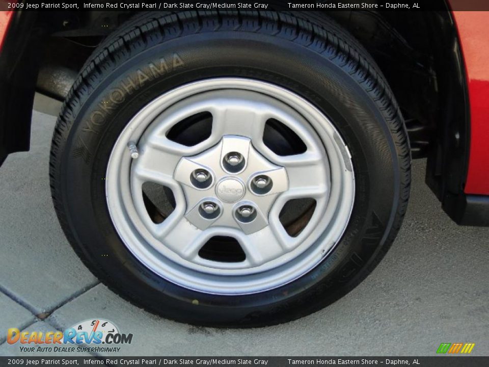 2009 Jeep Patriot Sport Inferno Red Crystal Pearl / Dark Slate Gray/Medium Slate Gray Photo #35