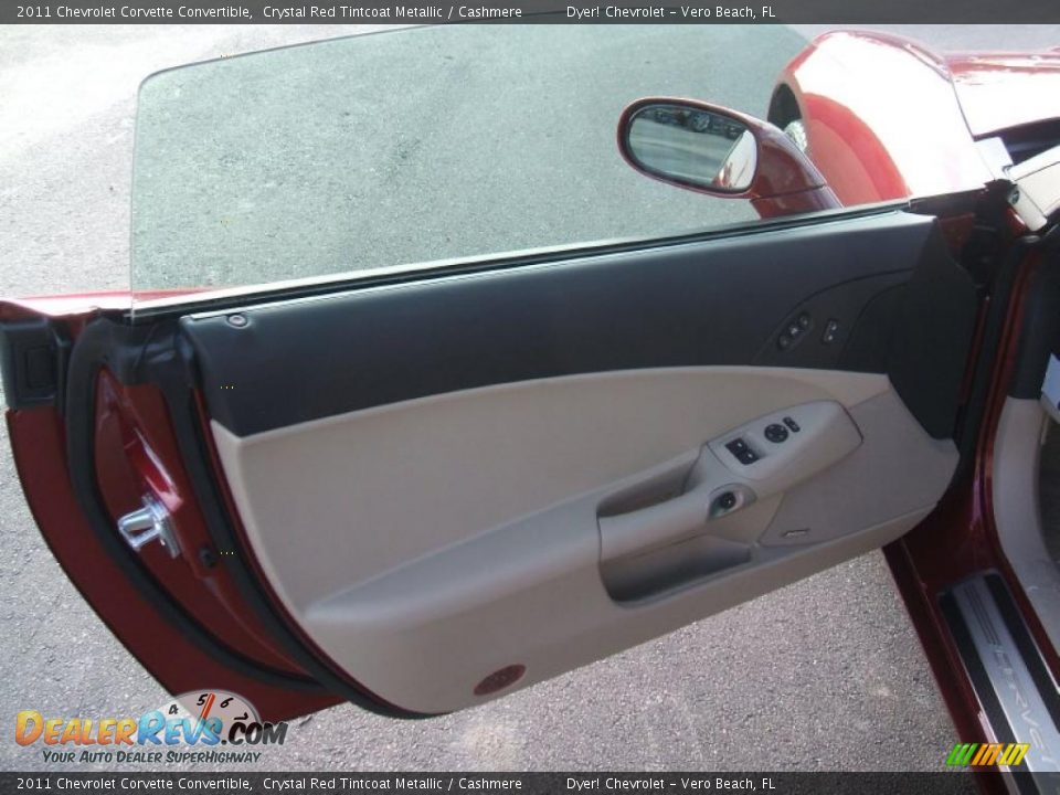 Door Panel of 2011 Chevrolet Corvette Convertible Photo #8
