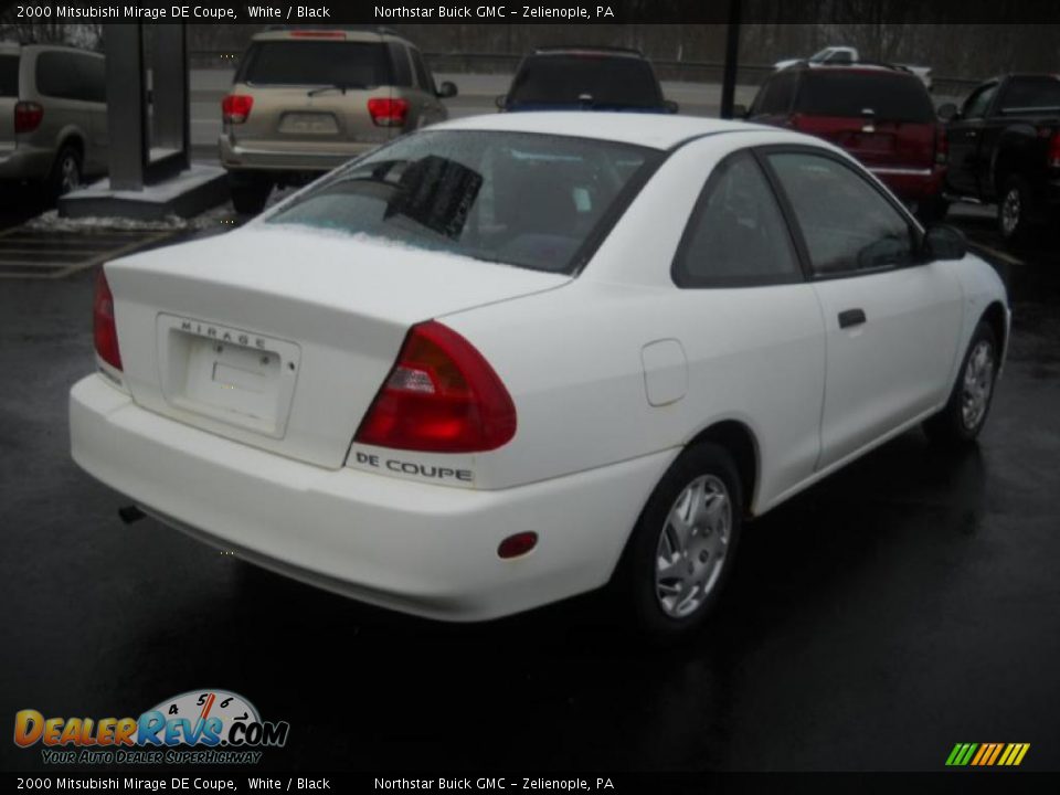 2000 Mitsubishi Mirage DE Coupe White / Black Photo #4