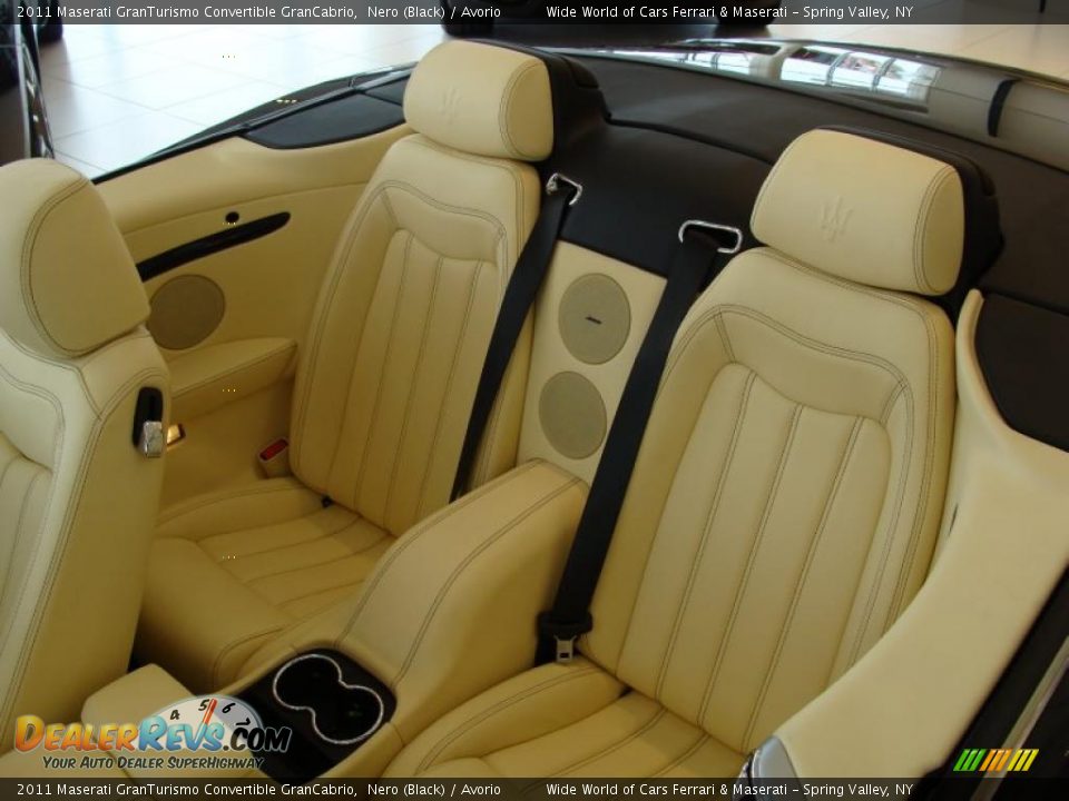 Avorio Interior - 2011 Maserati GranTurismo Convertible GranCabrio Photo #15