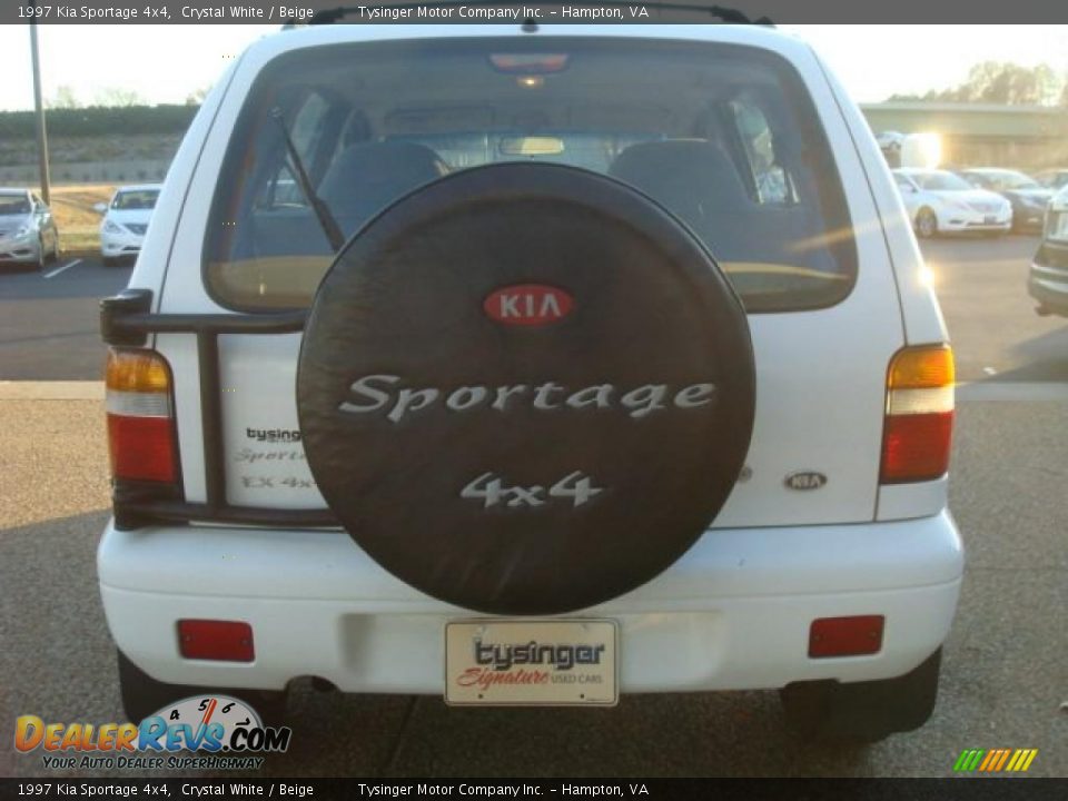 1997 Kia Sportage 4x4 Crystal White / Beige Photo #5