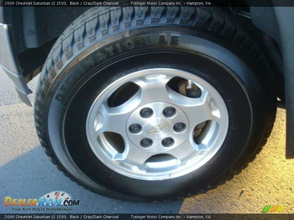 2006 Chevrolet Suburban LS 1500 Black / Gray/Dark Charcoal Photo #18