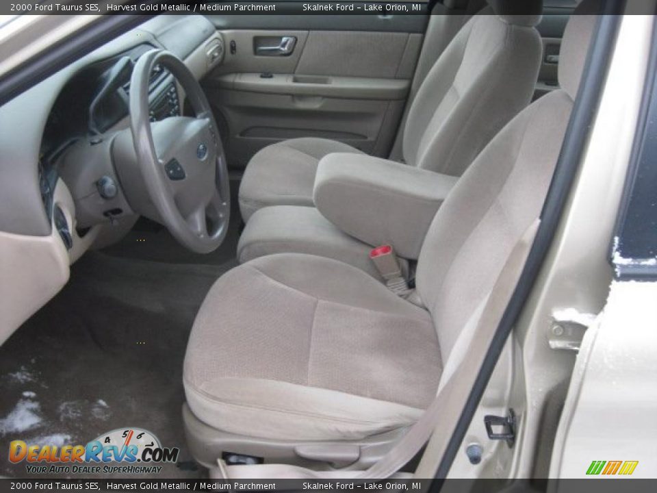 Medium Parchment Interior - 2000 Ford Taurus SES Photo #2