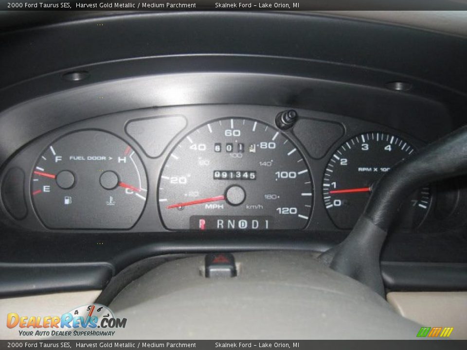 2000 Ford Taurus SES Harvest Gold Metallic / Medium Parchment Photo #25