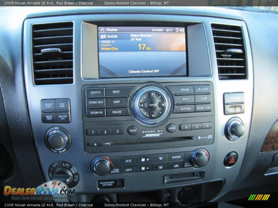 Controls of 2008 Nissan Armada LE 4x4 Photo #13