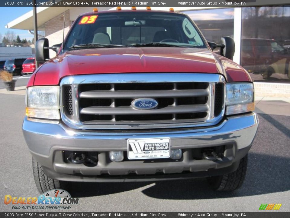 2003 Ford F250 Super Duty XLT Crew Cab 4x4 Toreador Red Metallic / Medium Flint Grey Photo #2