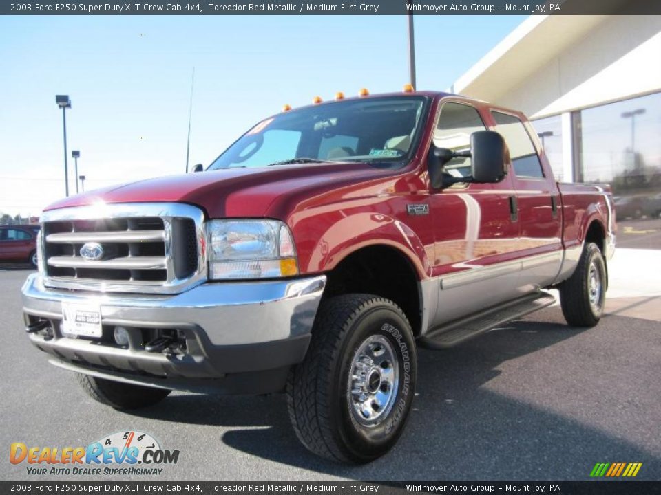 2003 Ford F250 Super Duty XLT Crew Cab 4x4 Toreador Red Metallic / Medium Flint Grey Photo #3
