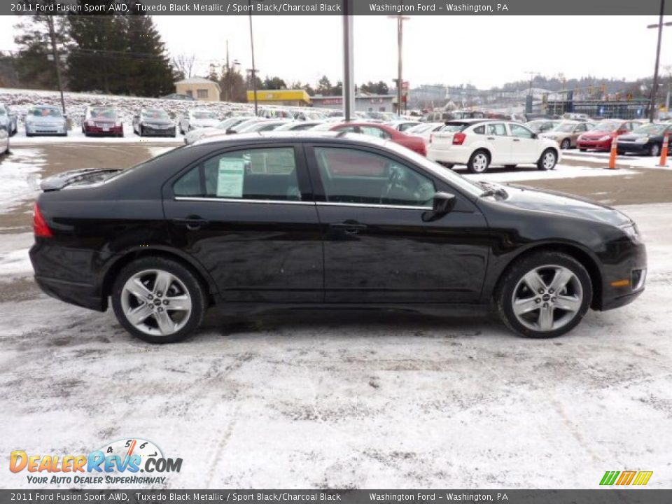 2011 Ford Fusion Sport AWD Tuxedo Black Metallic / Sport Black/Charcoal Black Photo #5