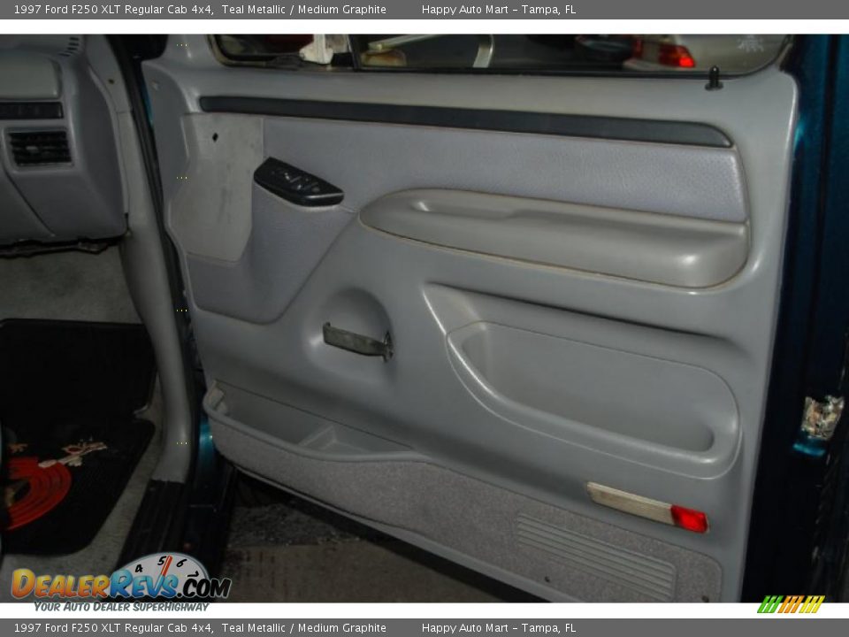 1997 Ford F250 XLT Regular Cab 4x4 Teal Metallic / Medium Graphite Photo #24