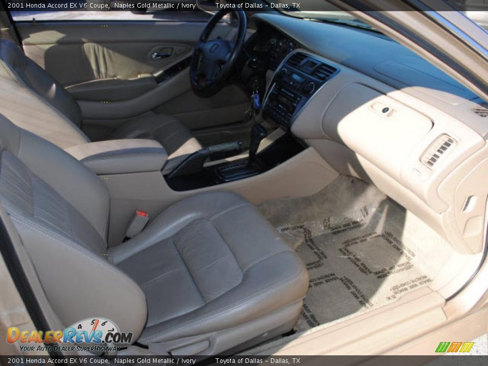 2001 Honda Accord EX V6 Coupe Naples Gold Metallic / Ivory Photo #16