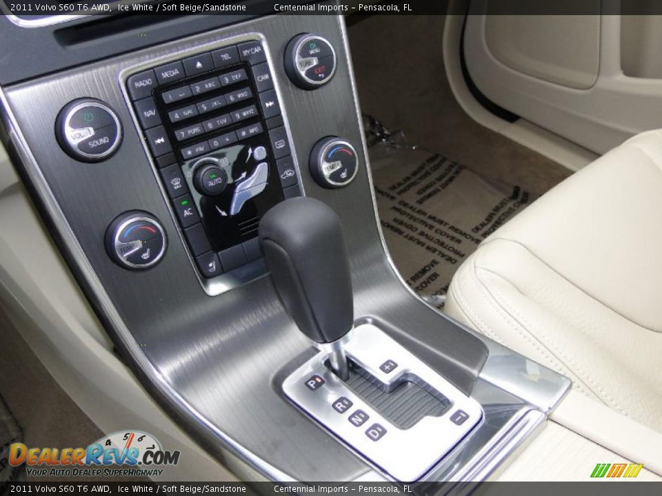 2011 Volvo S60 T6 AWD Shifter Photo #27