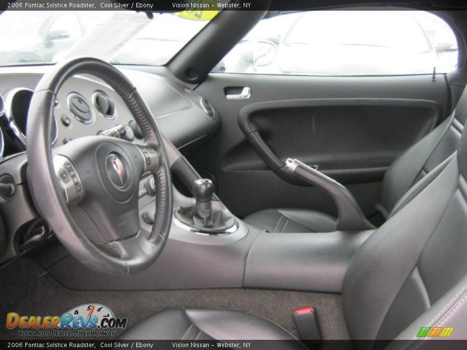 2006 Pontiac Solstice Roadster Cool Silver / Ebony Photo #4