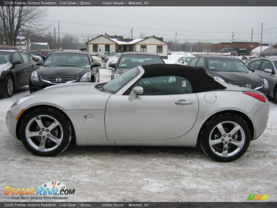 Cool Silver 2006 Pontiac Solstice Roadster Photo #15