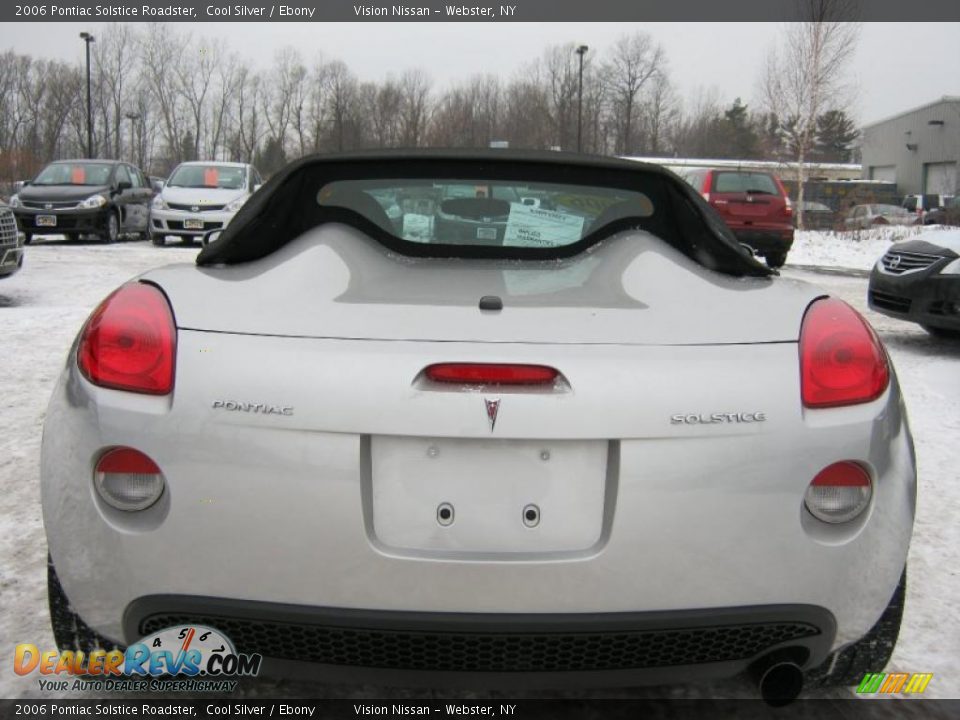 2006 Pontiac Solstice Roadster Cool Silver / Ebony Photo #17